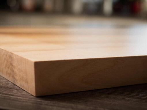 Schneidbrett aus Esche – Stilvoll, langlebig und praktisch