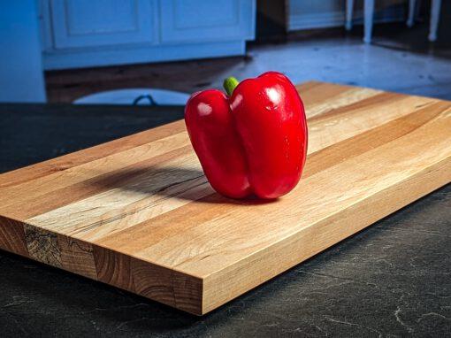 Handgefertigte Holz Schneidebretter – individuelle und langlebige Küchenaccessoires