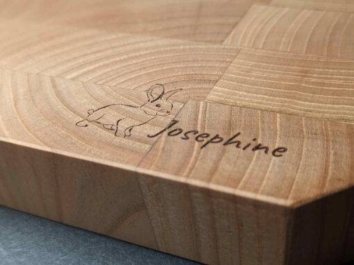 Bestes Weihnachtsgeschenk: Individuelles Schneidbrett verschenken