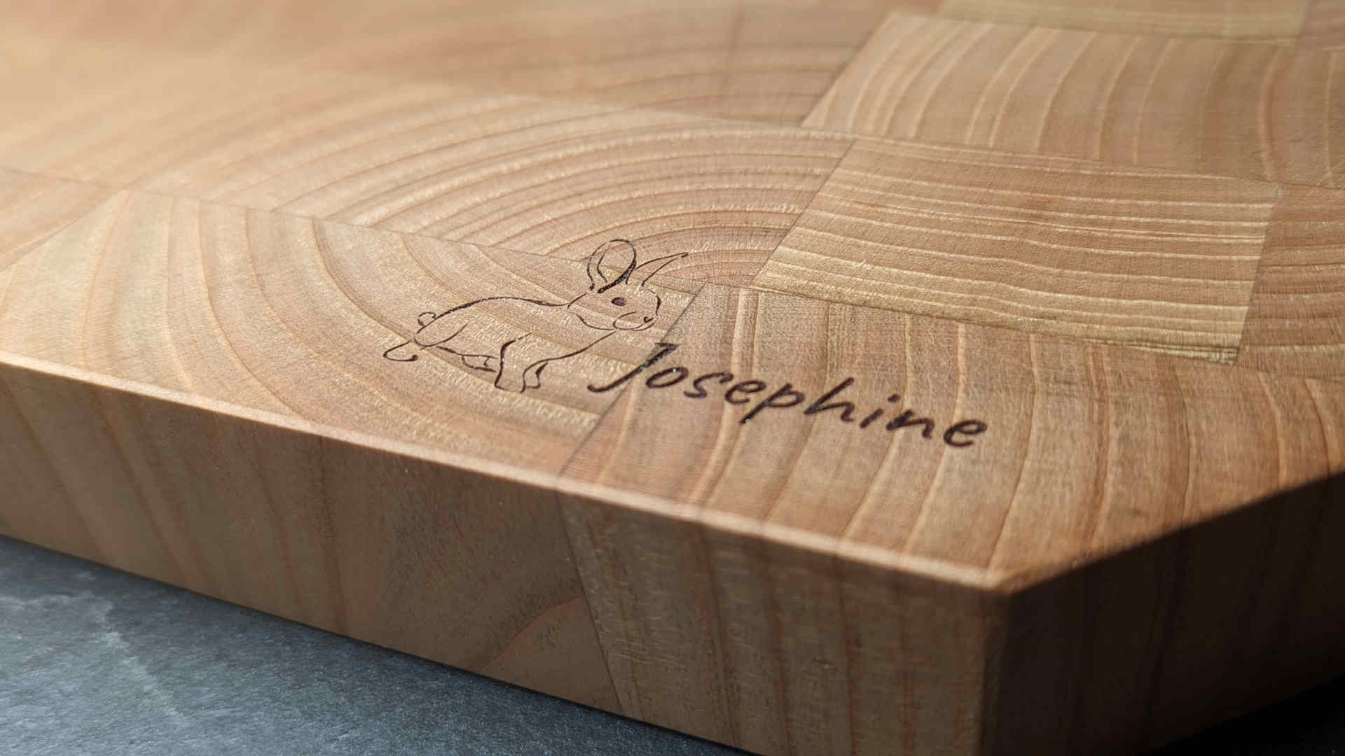 bestes-weihnachtsgeschenk-individuelles-schneidbrett bestes weihnachtsgeschenk individuelles schneidbrett mit gravur