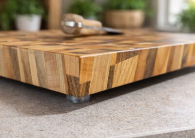 Chaotic Pattern Schneidebrett Detail Kante